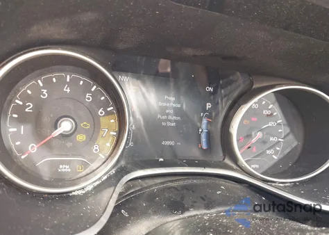 2018 Jeep Compass Latitude 4X4 из США, поврежденный, VIN 3C4NJDBB1JT232734